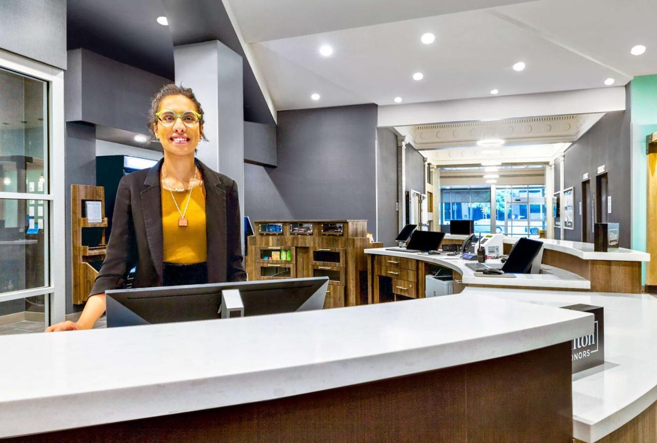 Home2 Suites By Hilton Minneapolis Downtown ภายนอก รูปภาพ